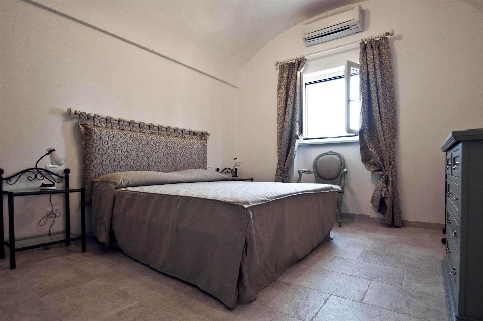 سافيلّيتري San Velletri Guest House المظهر الخارجي الصورة
