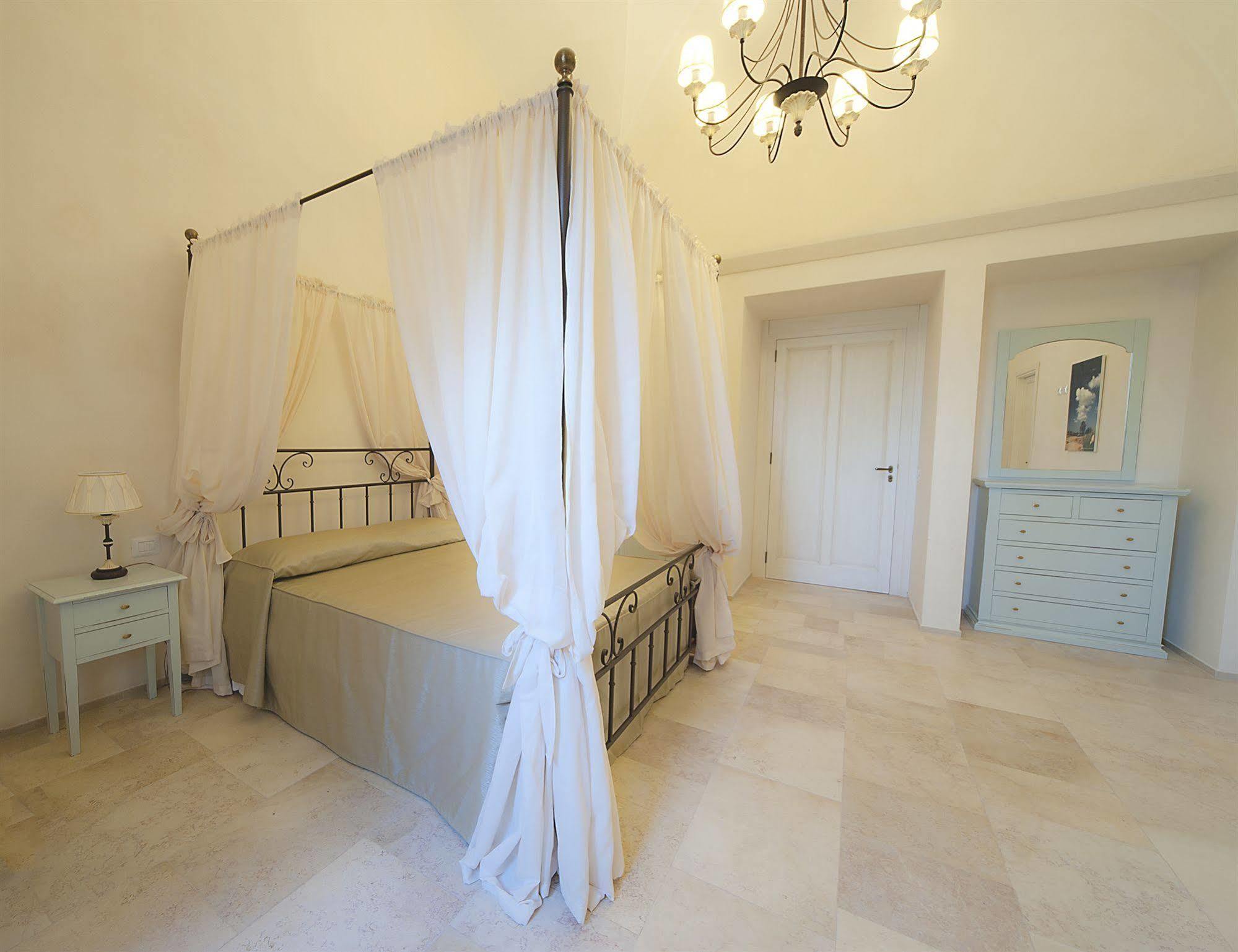 سافيلّيتري San Velletri Guest House المظهر الخارجي الصورة