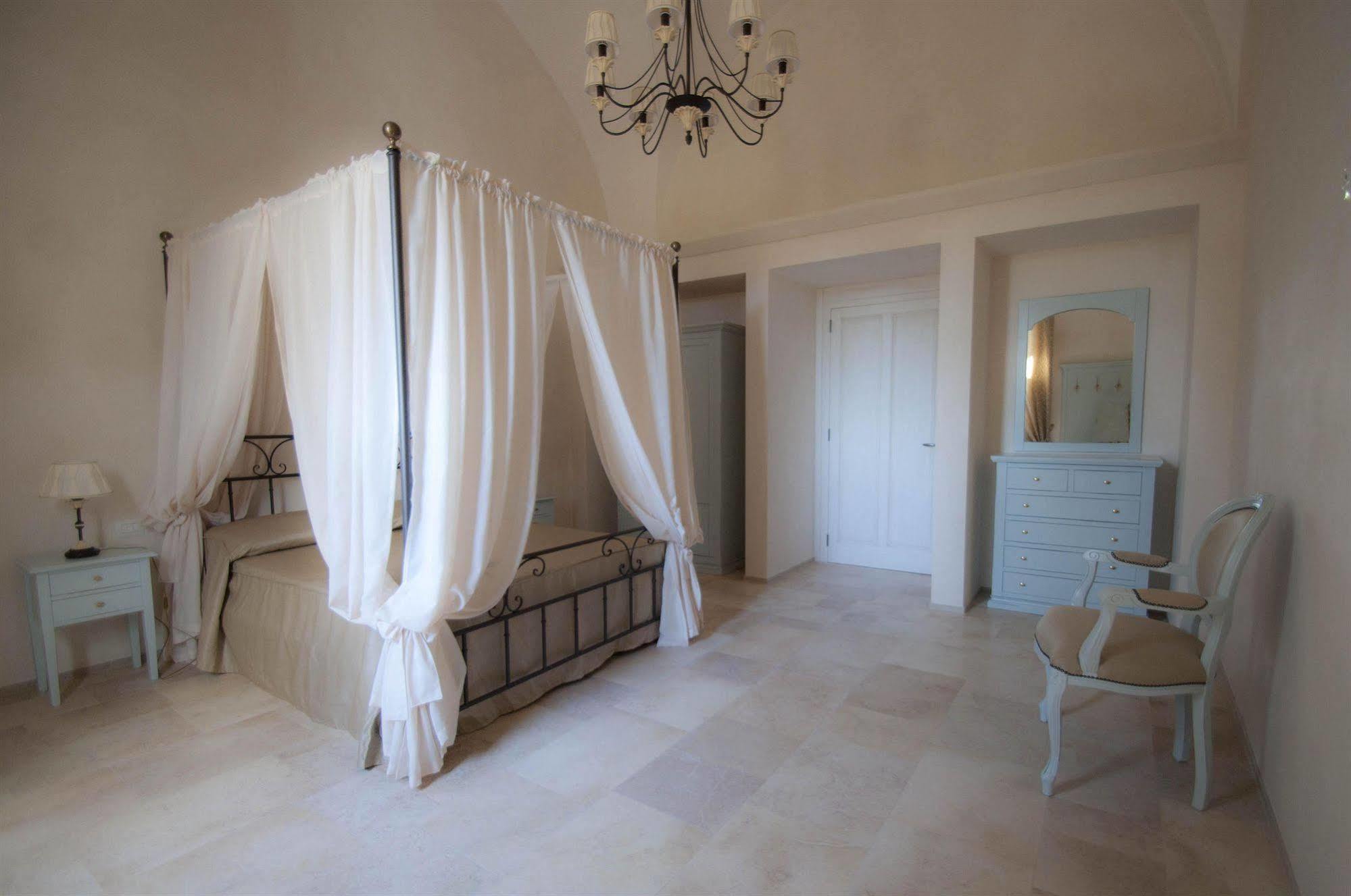سافيلّيتري San Velletri Guest House المظهر الخارجي الصورة