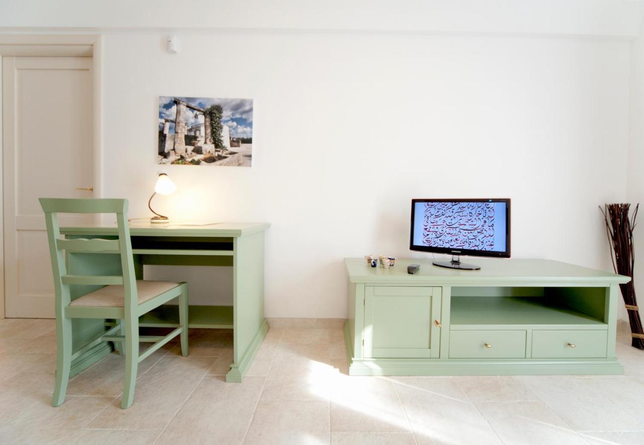 سافيلّيتري San Velletri Guest House الغرفة الصورة